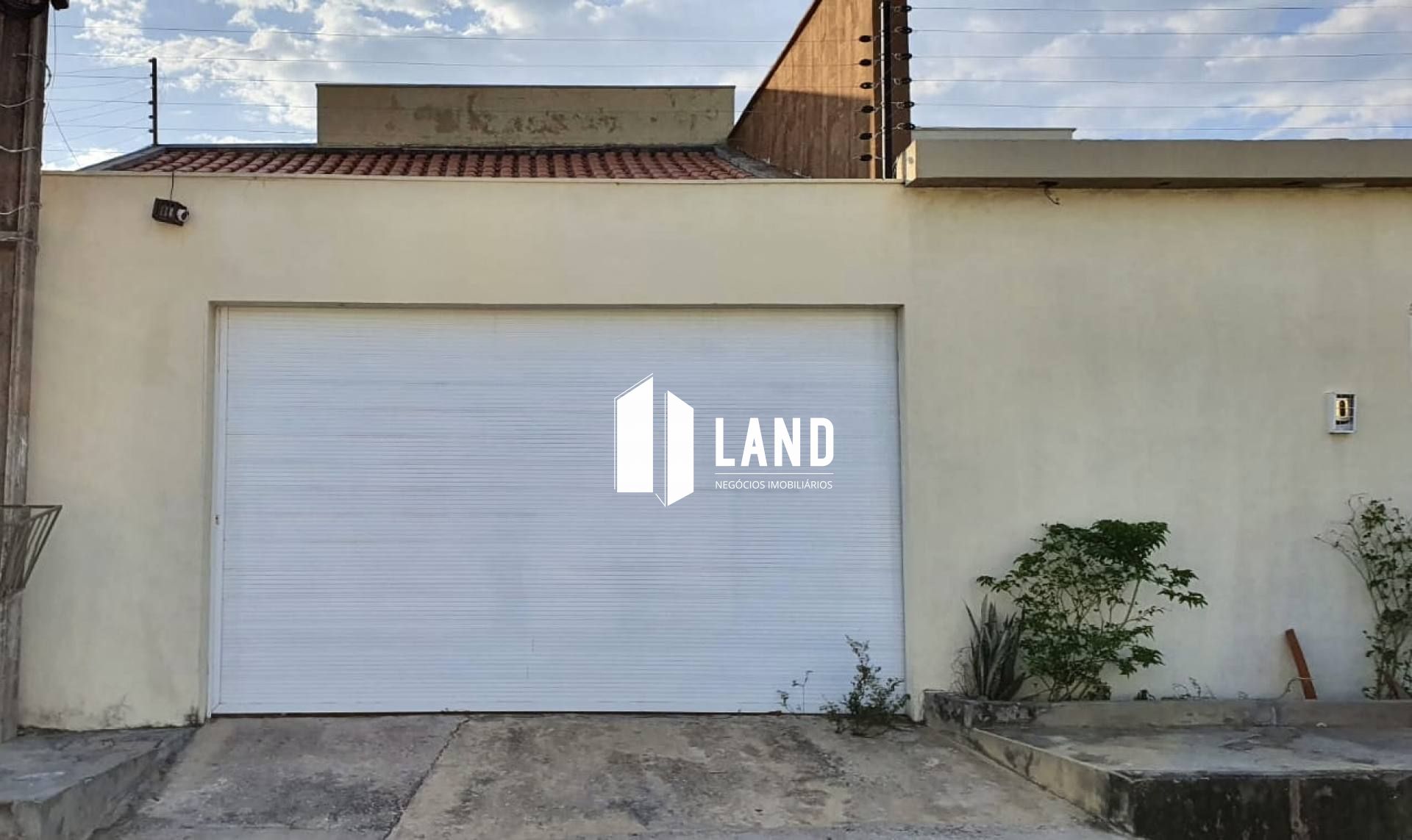 Excelente casa 03 quartos, 03 banheiros, Parque Sul - Teresina.