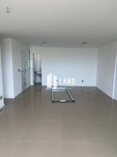 Apartamento Para Vender com 4 quartos 4 suítes no bairro Engenheiro Luciano Cavalcante em Fortaleza