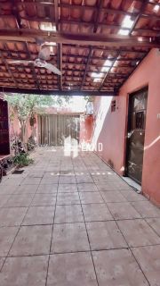 Casa de Esquina no Parque Piauí - Próximo ao Supermercado Ferreira