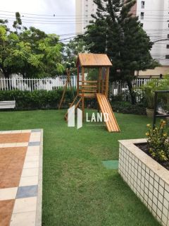 Apartamento Para Vender com 2 quartos 1 suítes no bairro Meireles em Fortaleza