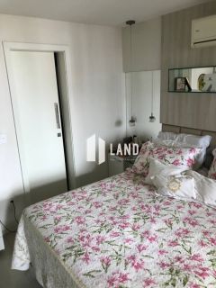 Apartamento Para Vender com 2 quartos 1 suítes no bairro Meireles em Fortaleza