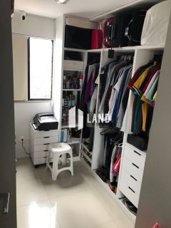 Apartamento Para Vender com 2 quartos 1 suítes no bairro Meireles em Fortaleza