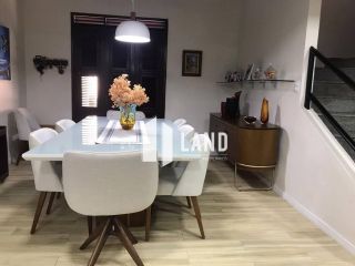 Excelente Mansão nascente no bairro Luciano Cavalcante ! 1090 M² de terreno.
