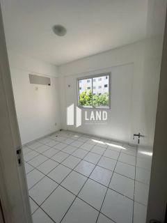 Apartamento Para Vender com 02 quartos 01 suítes no bairro Messejana em Fortaleza
