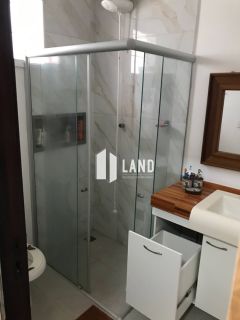 Casa Para Vender com 06 quartos 05 suítes no bairro Cidade dos Funcionarios em Fortaleza