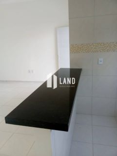 Casa Para Vender com 3 quartos 2 suítes no bairro CENTRO em Itaitinga 