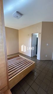 Apartamento na Zona Norte, próximo ao Aeroporto. Com 03 Quartos sendo 01 Suite e dependência de empregada