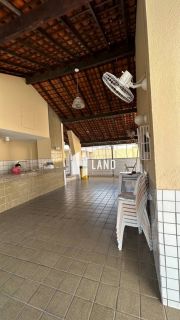 Apartamento na Zona Norte, próximo ao Aeroporto. Com 03 Quartos sendo 01 Suite e dependência de empregada