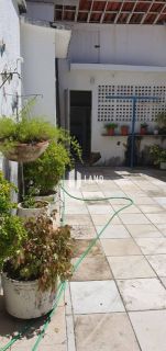 Casa Para Vender com 5 quartos 2 suítes no bairro Papicu em Fortaleza
