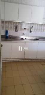 Casa Para Vender com 5 quartos 2 suítes no bairro Papicu em Fortaleza