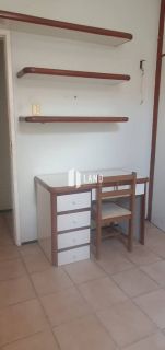 Casa Para Vender com 5 quartos 2 suítes no bairro Papicu em Fortaleza
