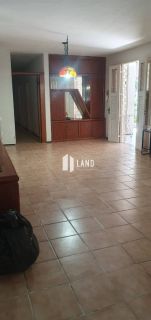 Casa Para Vender com 5 quartos 2 suítes no bairro Papicu em Fortaleza