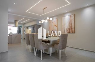 Excelente Casa com deck e terraço na Cidade dos funcionários