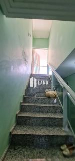 Excelente Casa com deck e terraço na Cidade dos funcionários