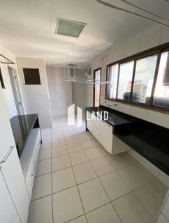 Apartamento com 317m² de Alto Padrão no Meirelles