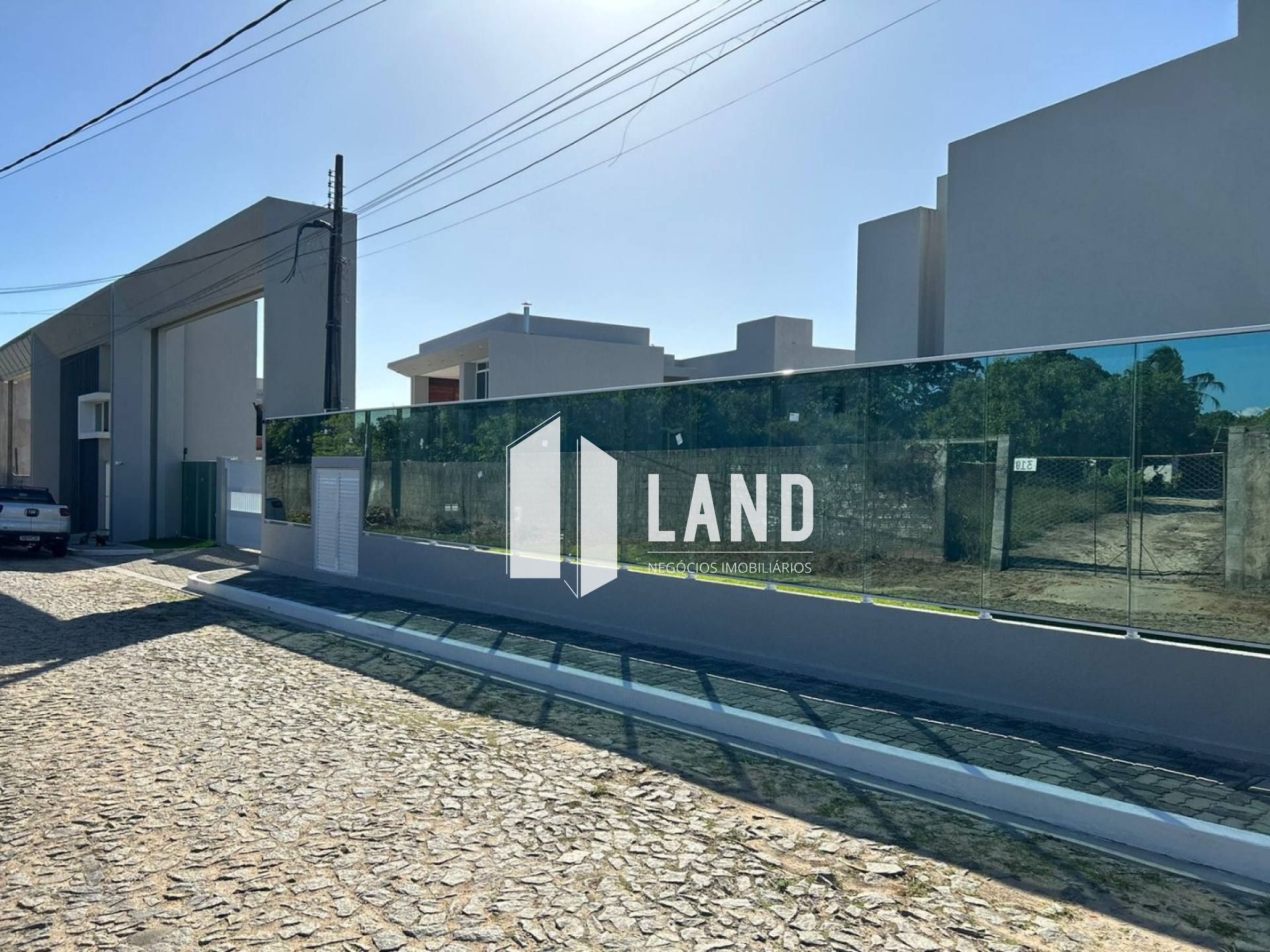 CASA DUPLEX - CONDOMÍNIO FECHADO EUSEBIO