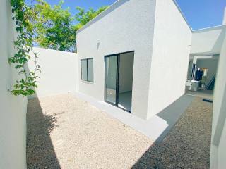 Casa Para Vender com 03 quartos 02 suítes no bairro Tamatanduba em Eusébio