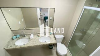 Apartamento Para Vender com 03 quartos 02 suítes no bairro Praia do Futuro em Fortaleza