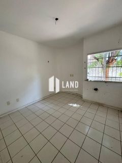 Casa no Bairro São Cristóvão - Teresina - PI