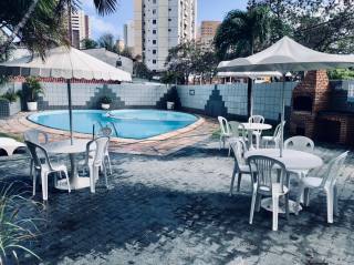 APARTAMENTO NO MELHOR DO BAIRRO VARJOTA COM 116M² E ÁREA DE LAZER, NA MATRÍCULA DIZ UMA VAGA DE GARAGEM MAS CABEM 2 VEÍCULOS COM FOLGA. VALOR BASTANTE ATRATIVO.