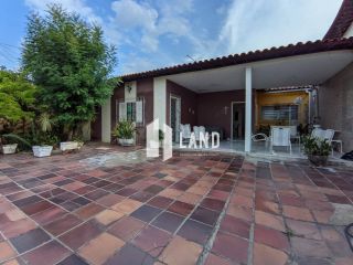 Casa Para Vender com 3 quartos no Ininga em Teresina