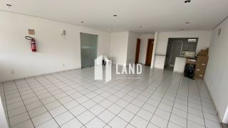 Apartamento no Cond Vila Rica - 03 suítes no bairro Joquei em Teresina