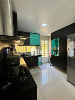Casa Para Vender com 3 quartos 1 suítes no bairro Recanto das Palmeiras em Teresina