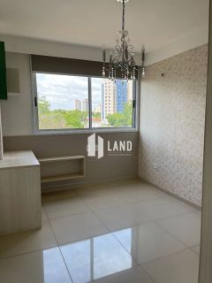 Apartamento Para Vender com 3 suítes no bairro Joquei em Teresina