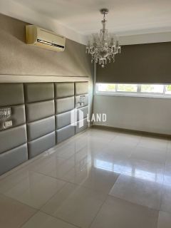 Apartamento Para Vender com 3 suítes no bairro Joquei em Teresina