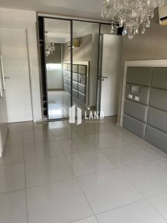Apartamento Para Vender com 3 suítes no bairro Joquei em Teresina