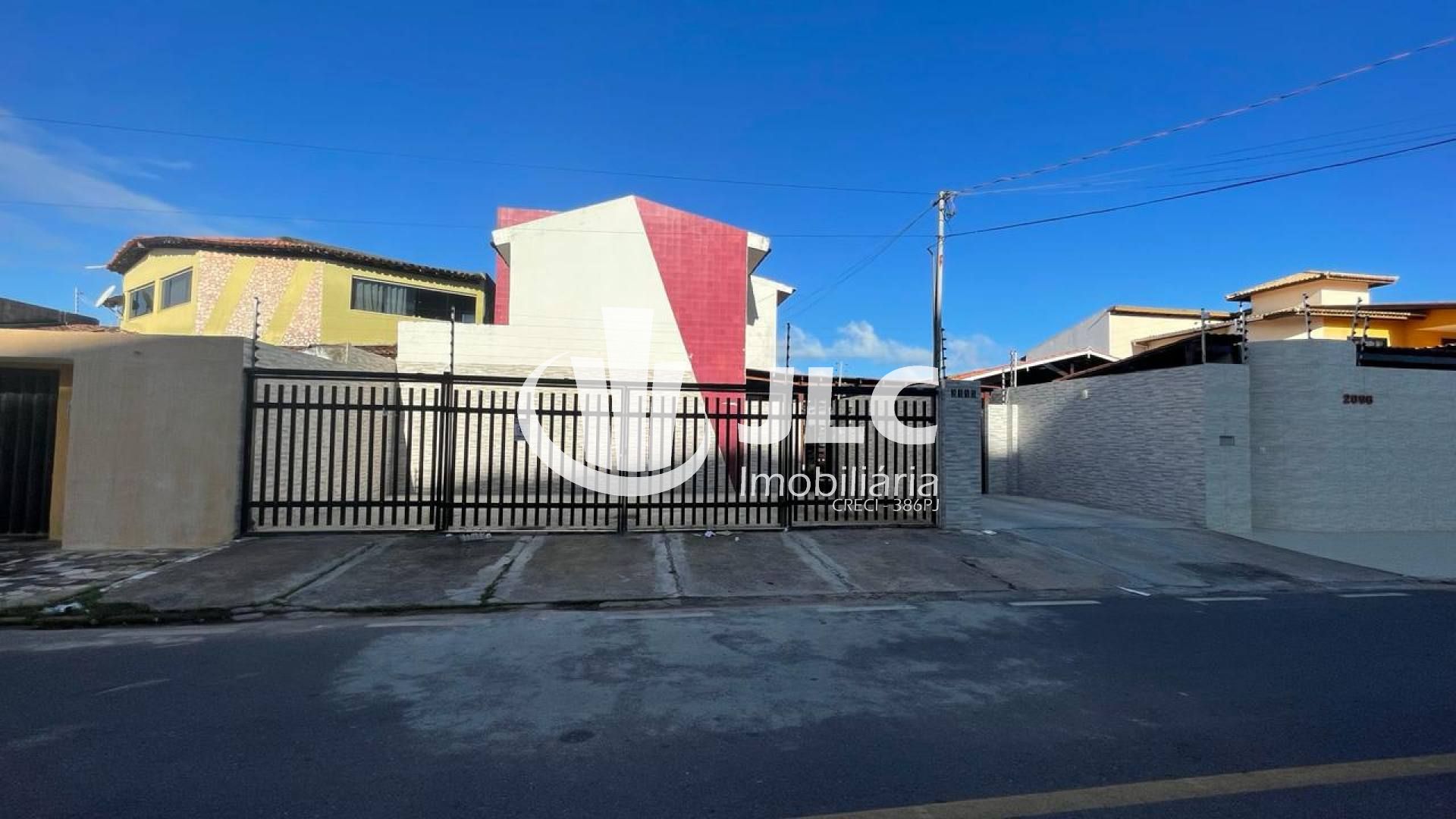 Casa de Condomínio para Alugar com 3 quartos 2 suítes no Bairro Coroa do Meio
