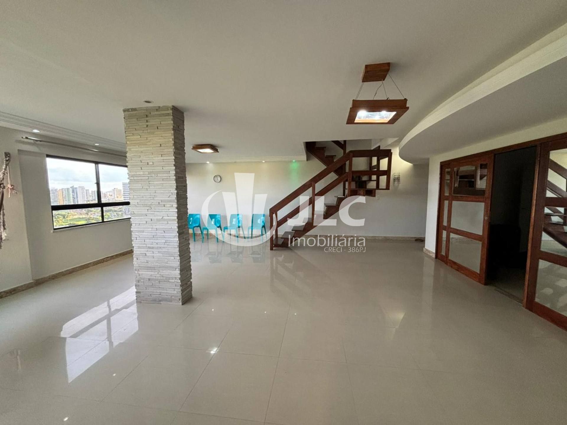 Cobertura Duplex no Biarritz Plaza