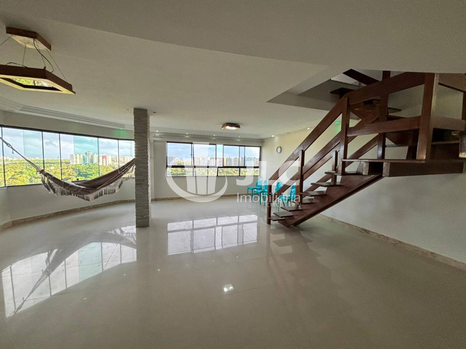 Cobertura Duplex no Biarritz Plaza