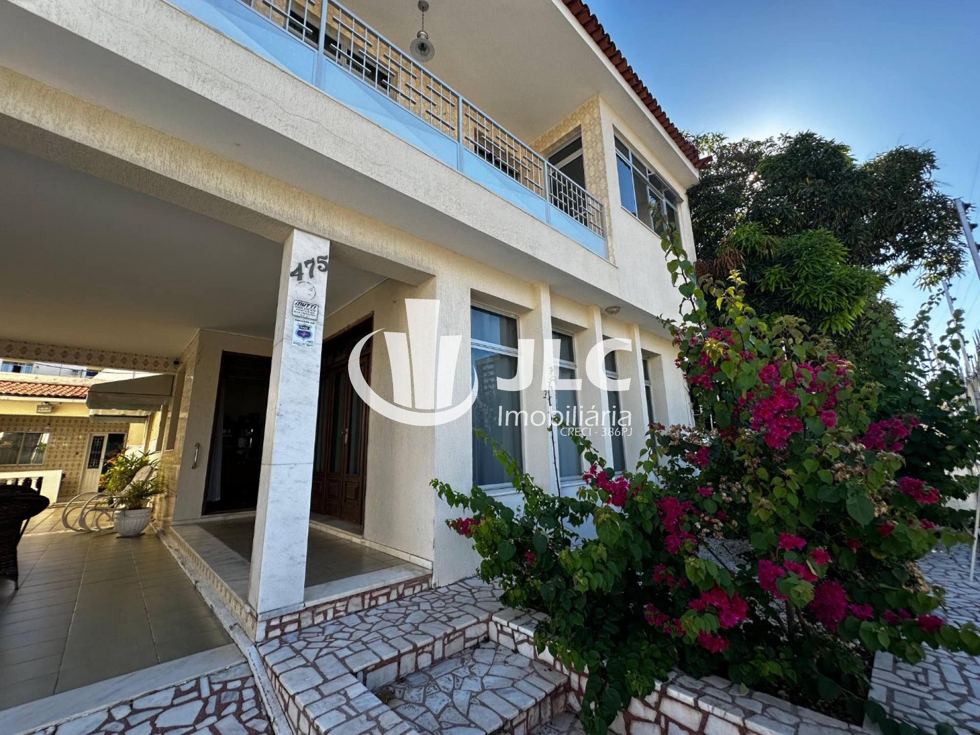 Casa no Bairro São José (Rua Campos)