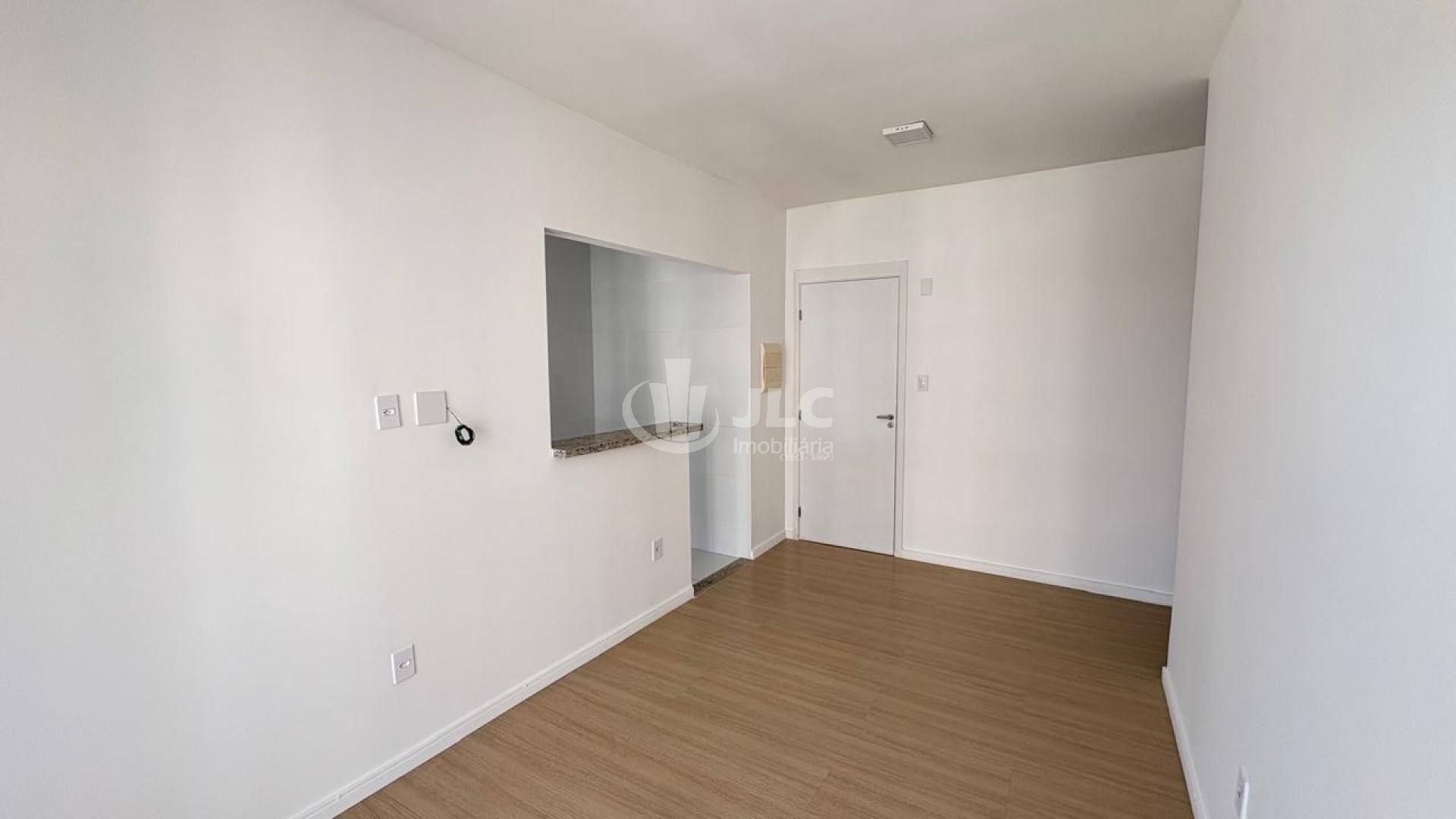 Apartamento no Condomínio Jardim Serigy