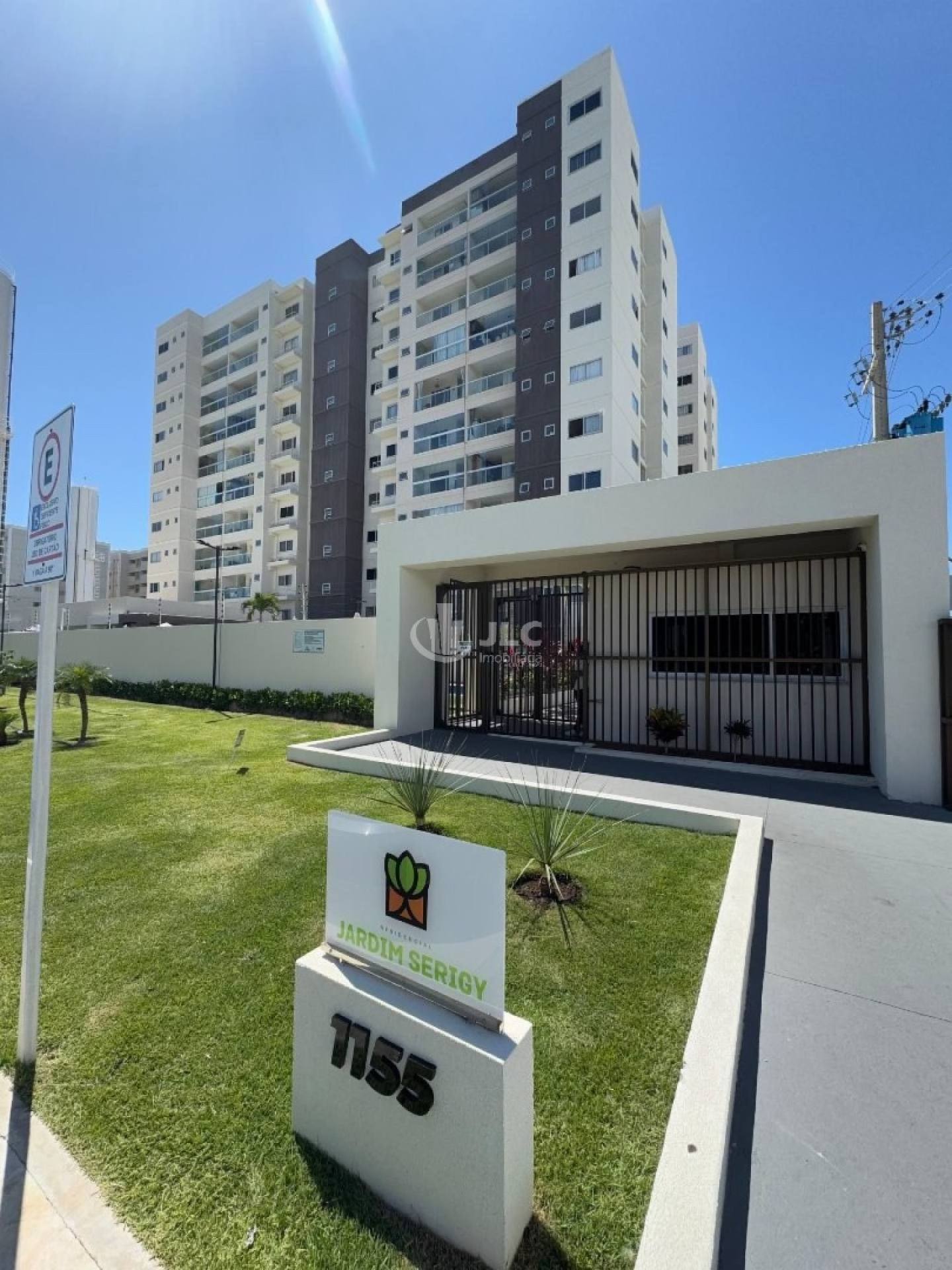 Apartamento no Condomínio Jardim Serigy