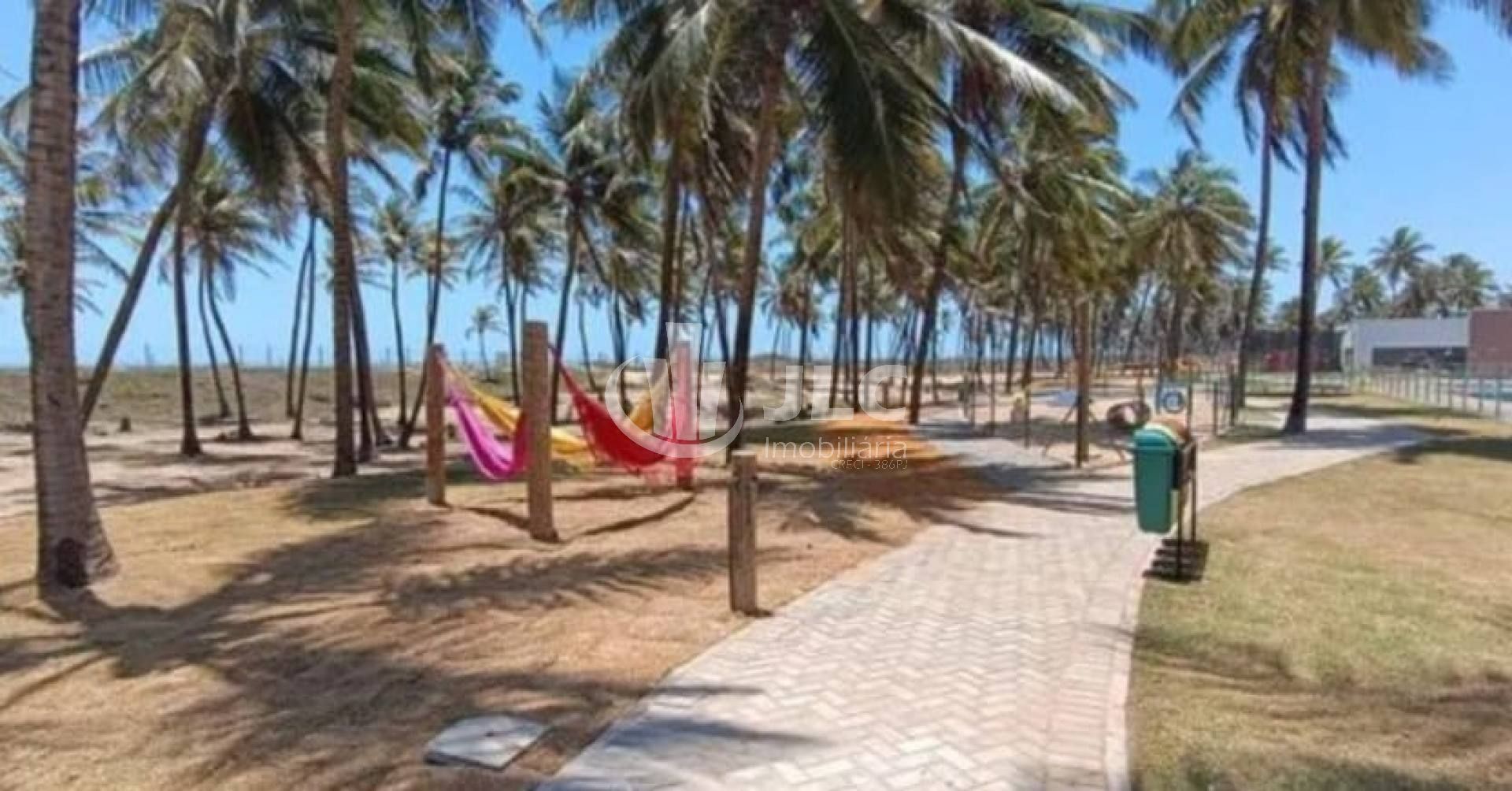 Lote no Condomínio Villaredo Barra