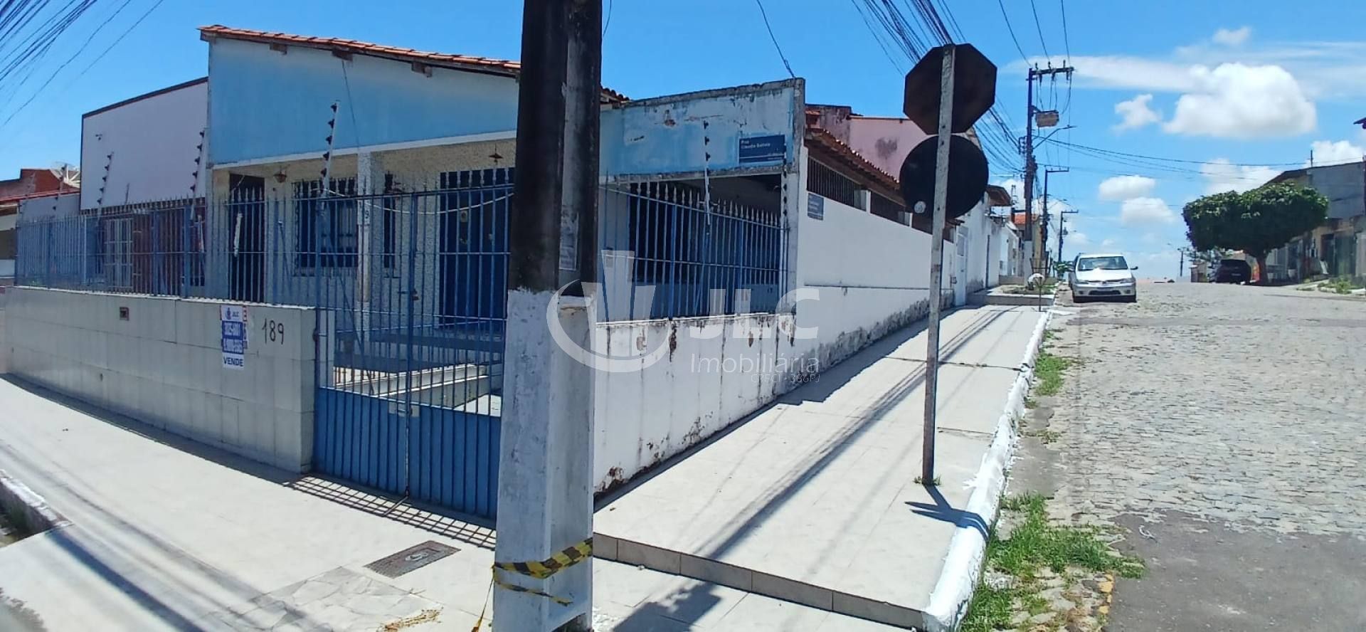 CASA NO SANTO ANTÔNIO