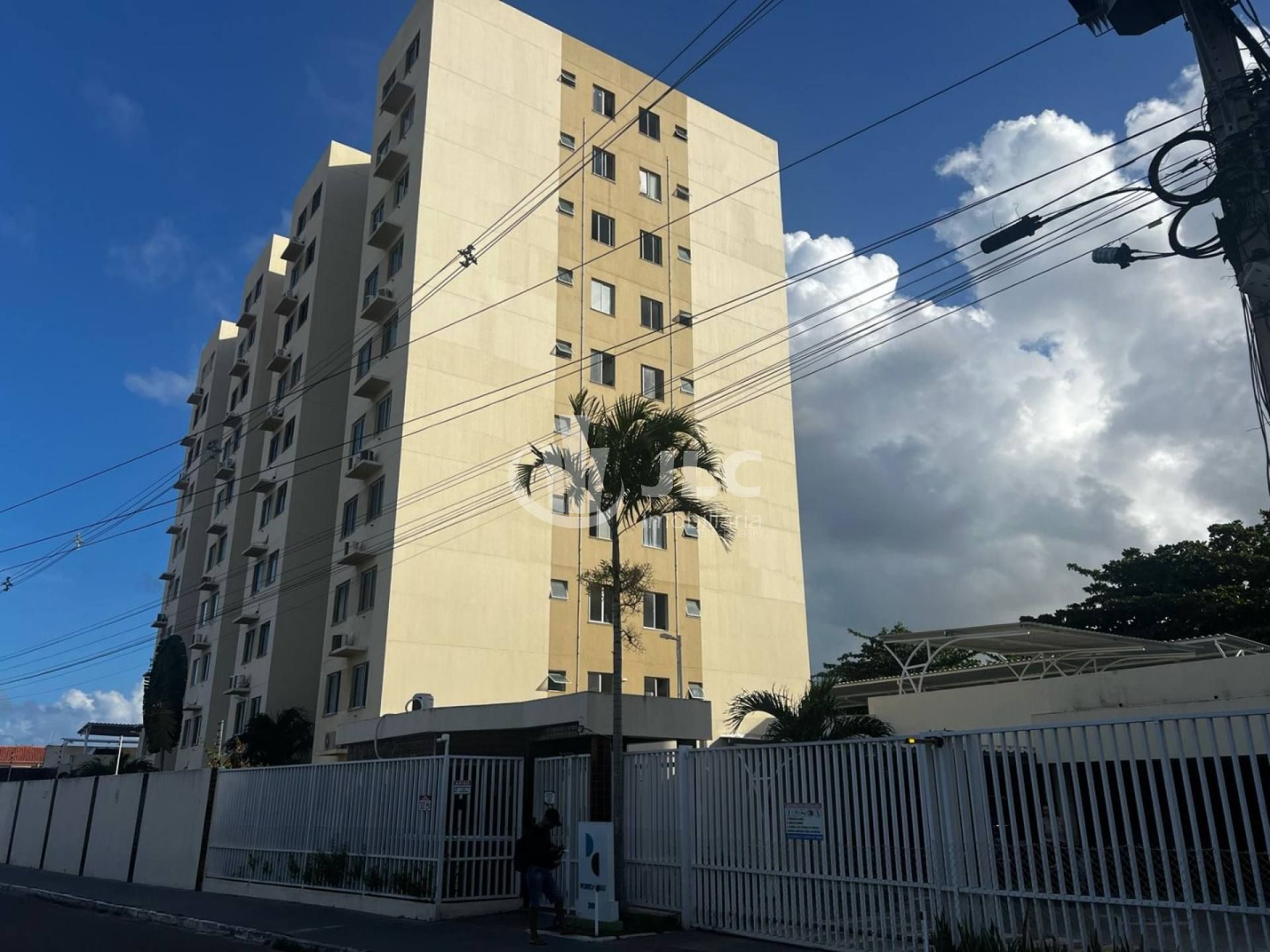 CONDOMÍNIO PORTO CAELLI