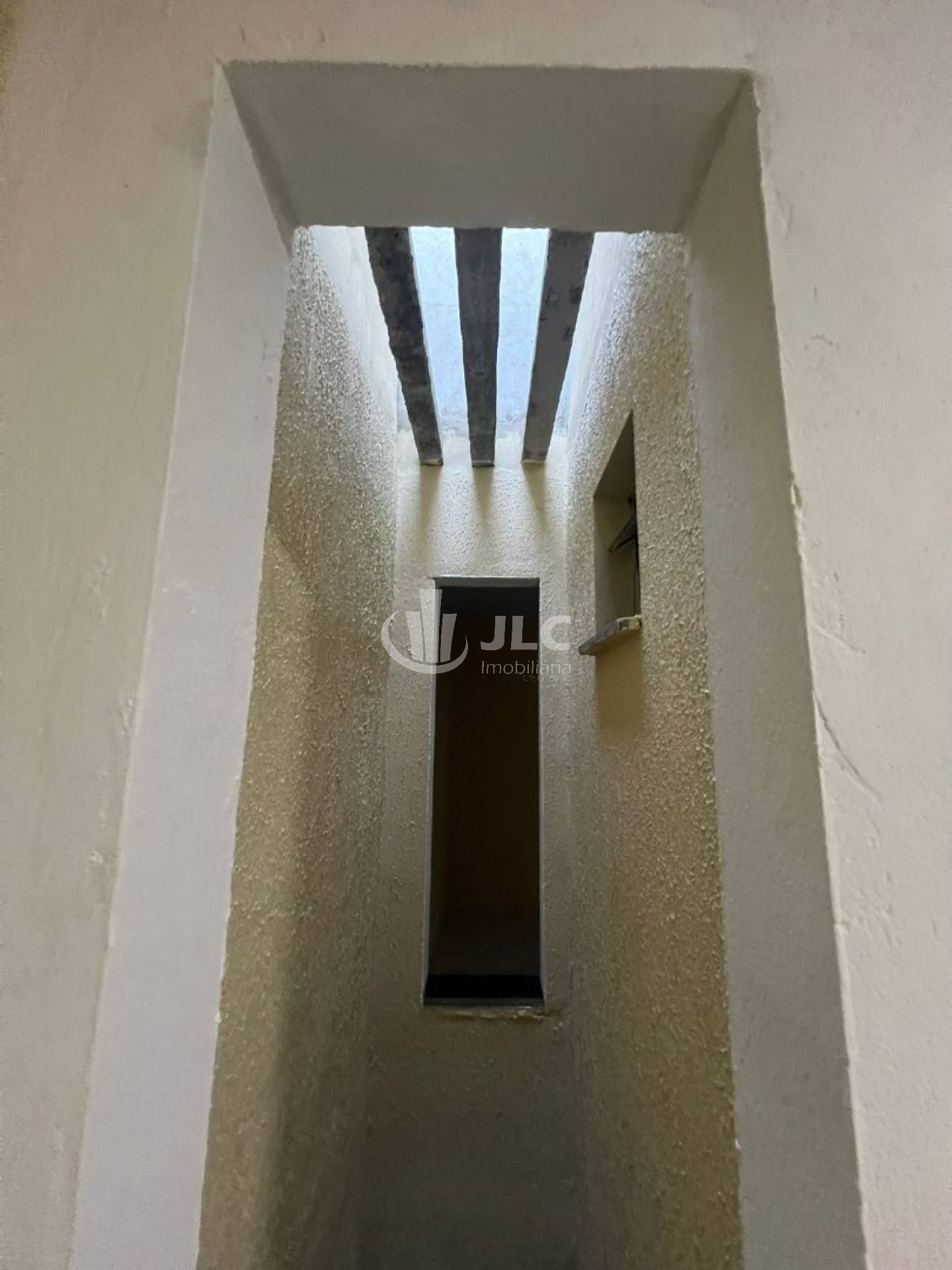 CASA NO CONJ. JOÃO ALVES