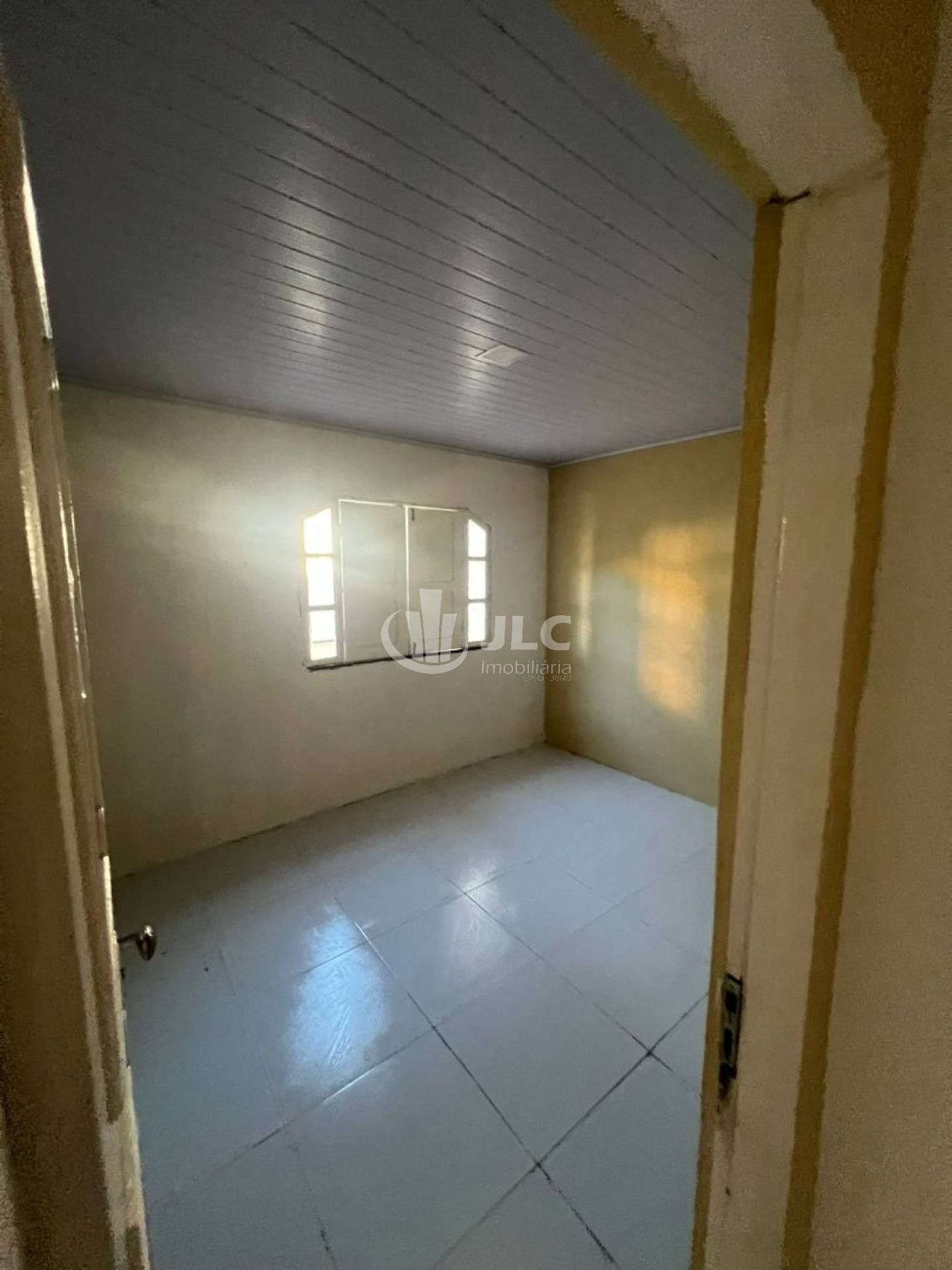CASA NO CONJ. JOÃO ALVES