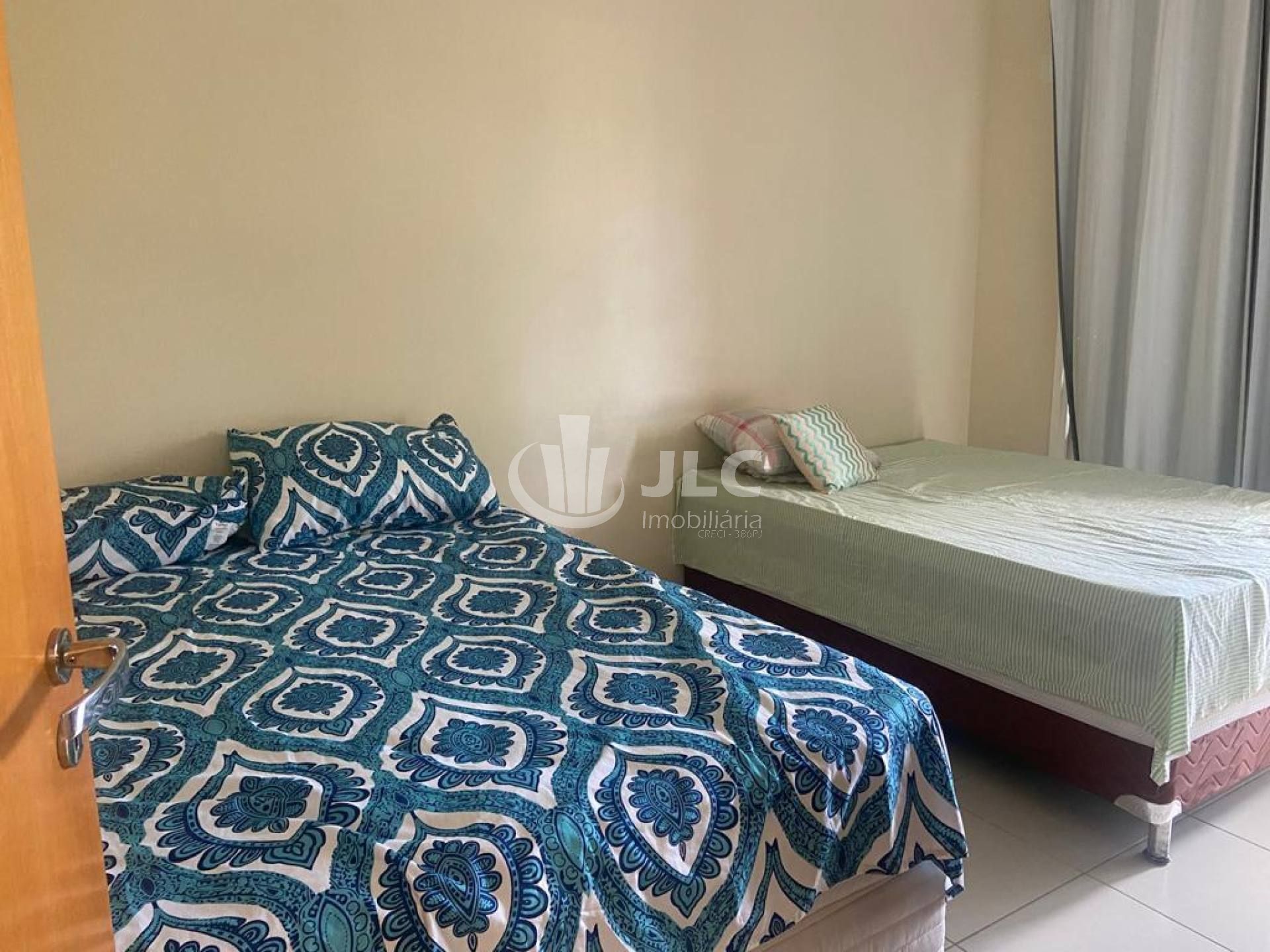 Excelente Apartamento no condomínio Portal dos Trópicos