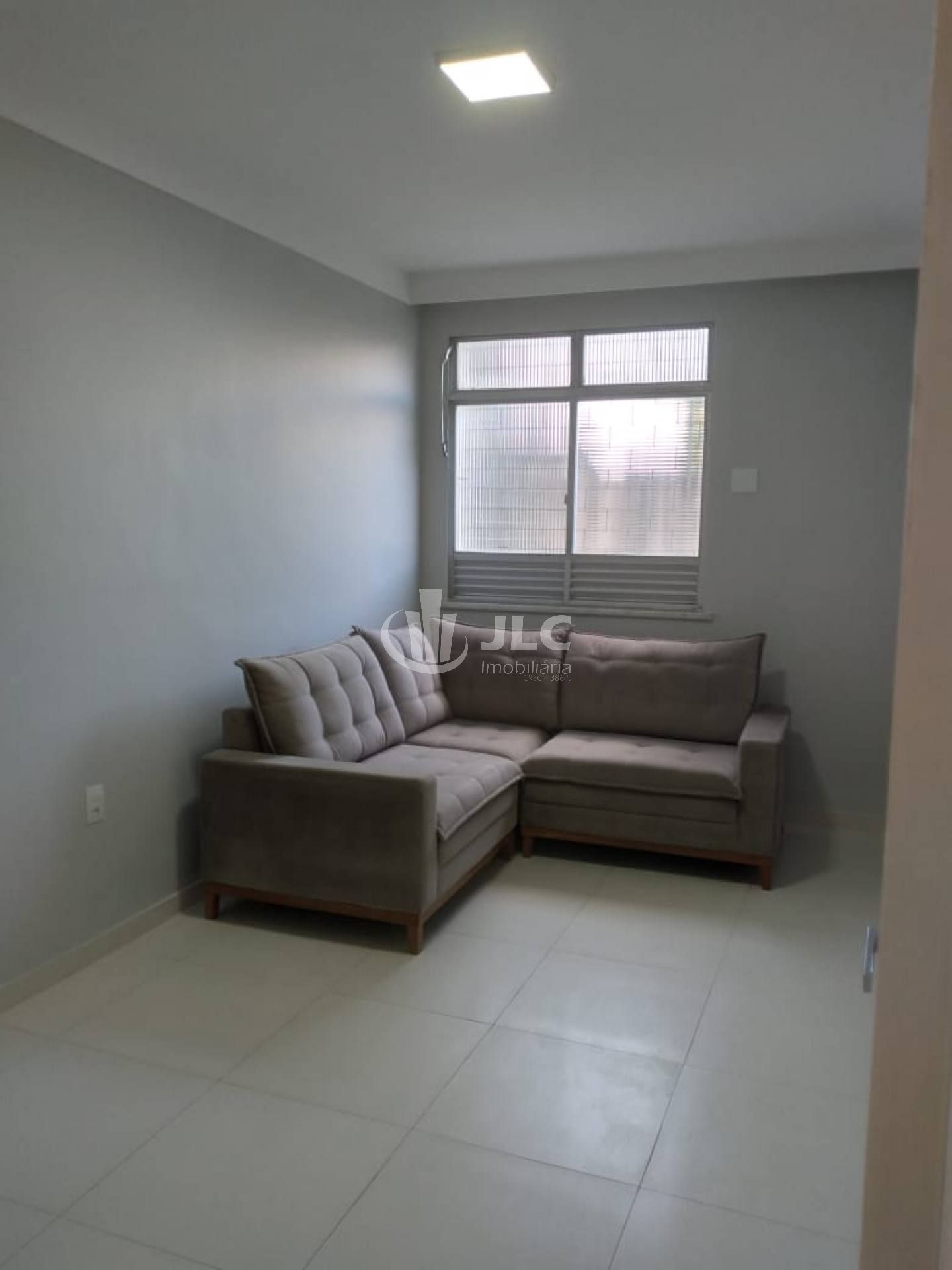 Apartamento no condomínio J.B de Andrade - Grageru
