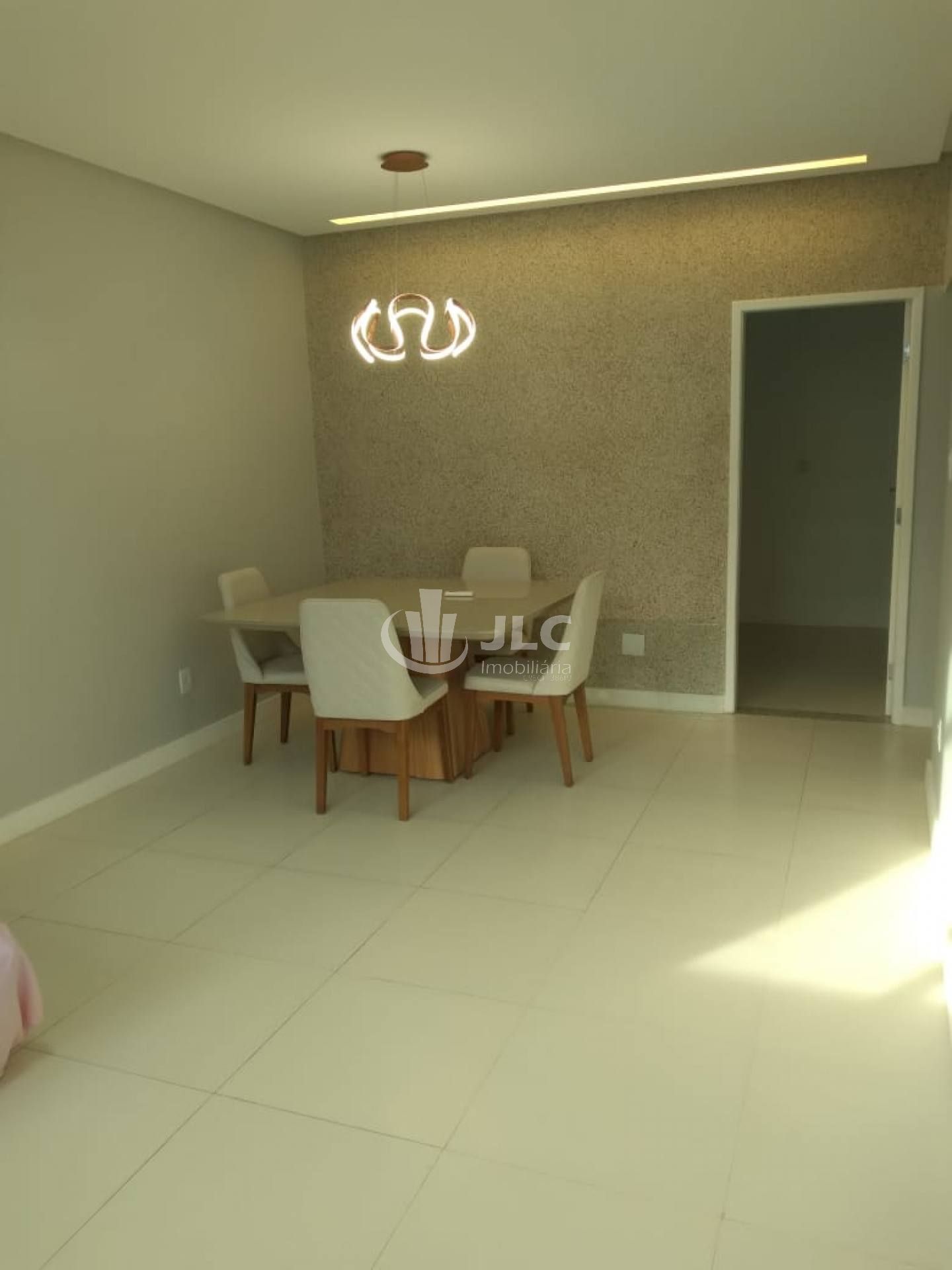 Apartamento no condomínio J.B de Andrade - Grageru