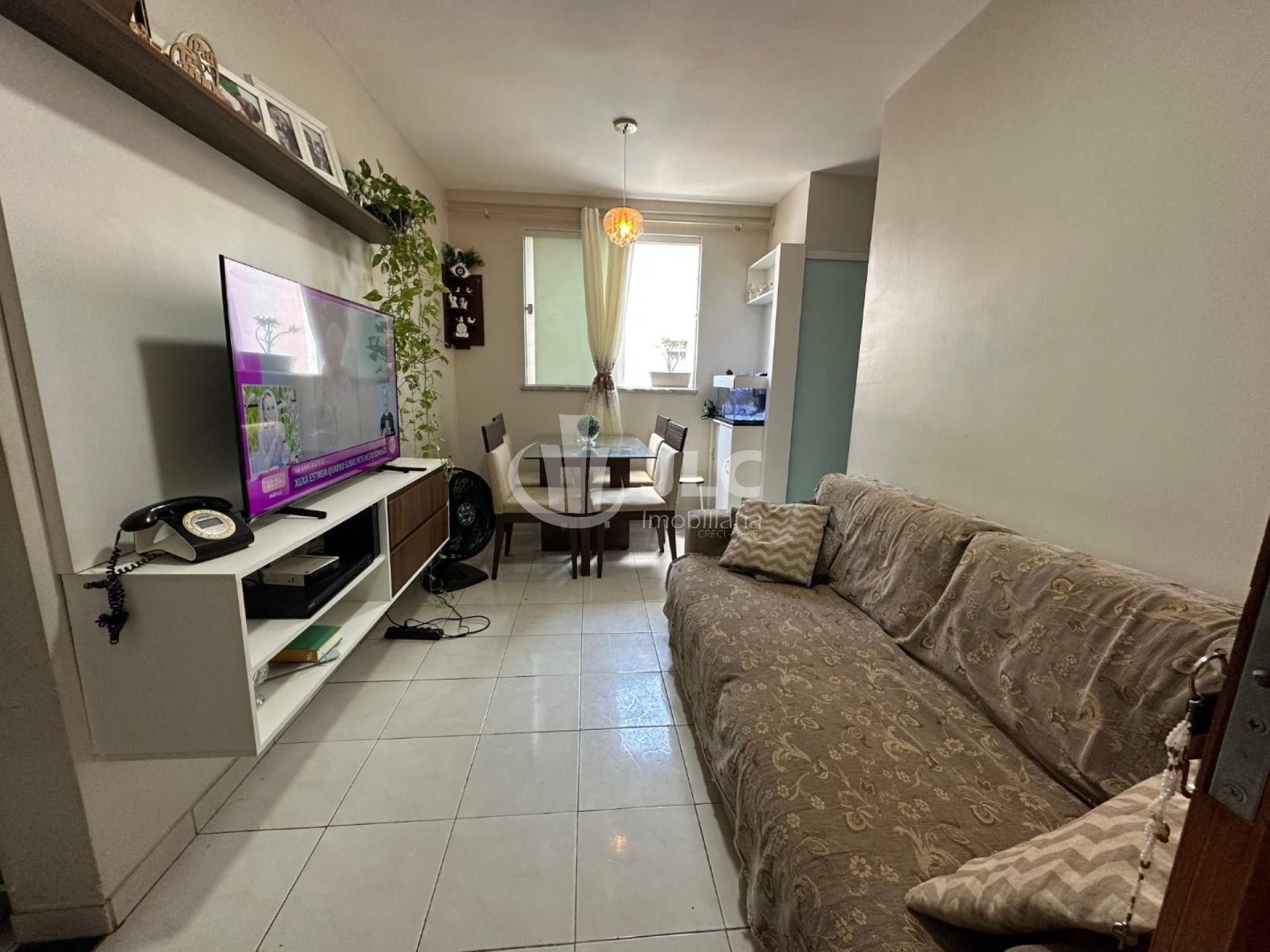 APARTAMENTO À VENDA – CONDOMÍNIO PADRE MELO, FAROLÂNDIA