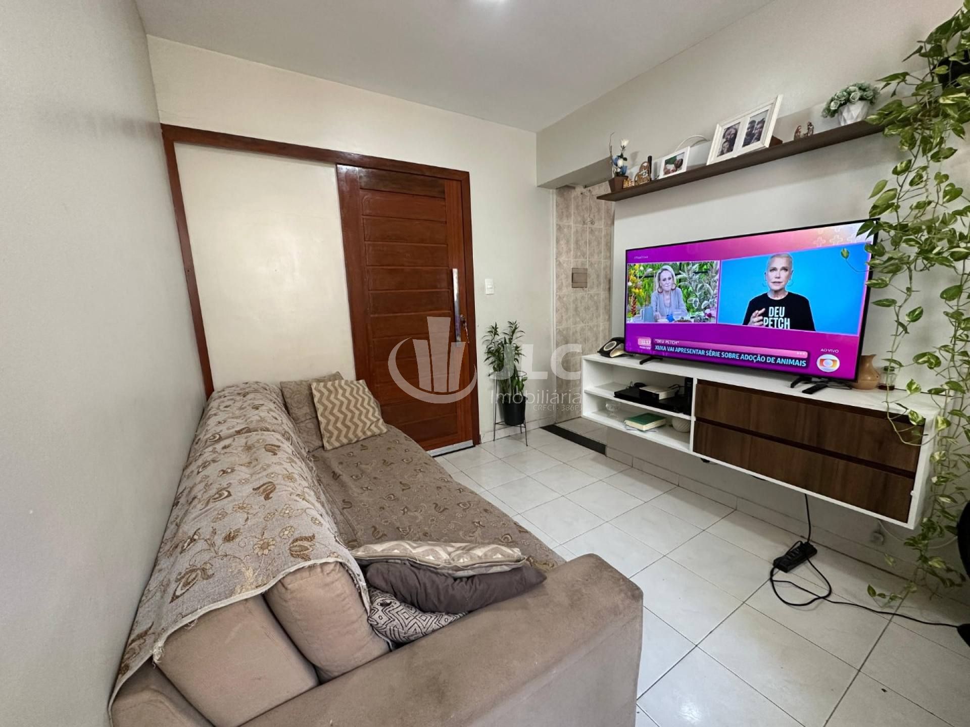APARTAMENTO À VENDA – CONDOMÍNIO PADRE MELO, FAROLÂNDIA