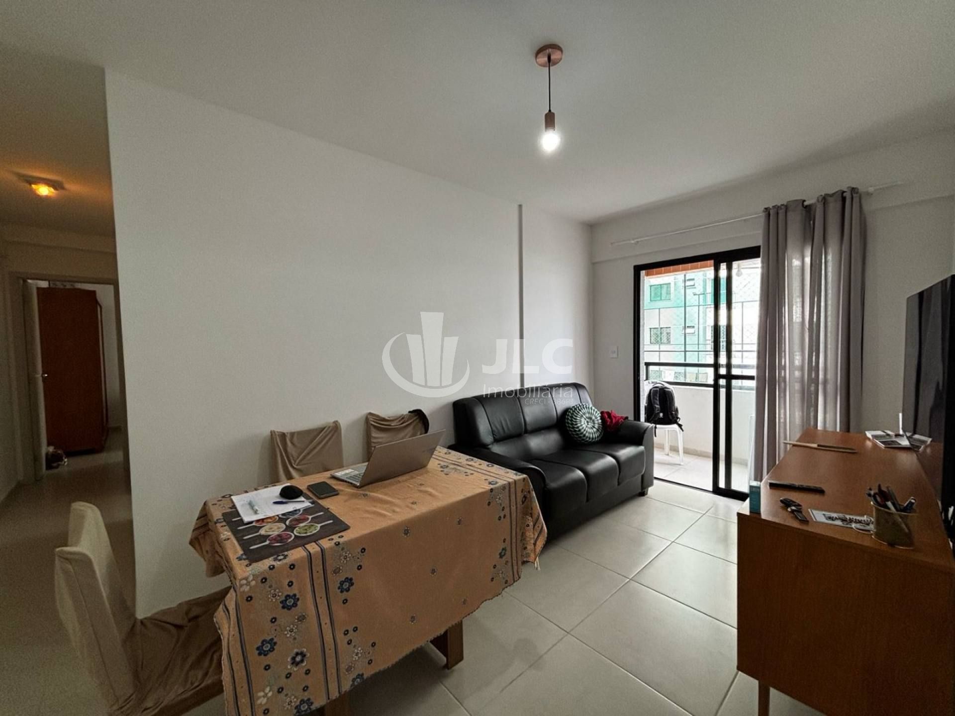Apartamento à venda Condomínio Le Vert