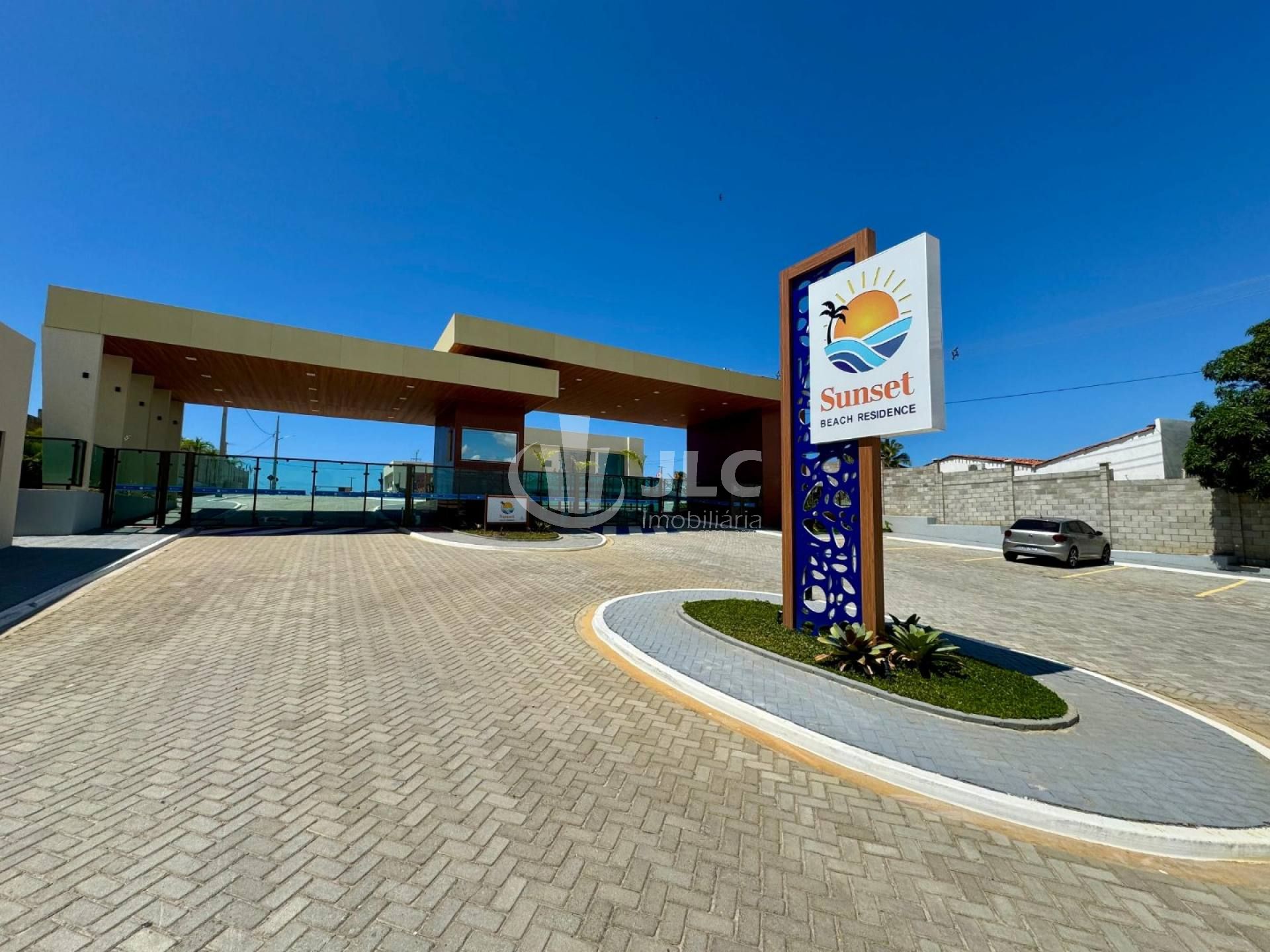 LOTE Á VENDA - Oportunidade Imperdível no Sunset Beach!
