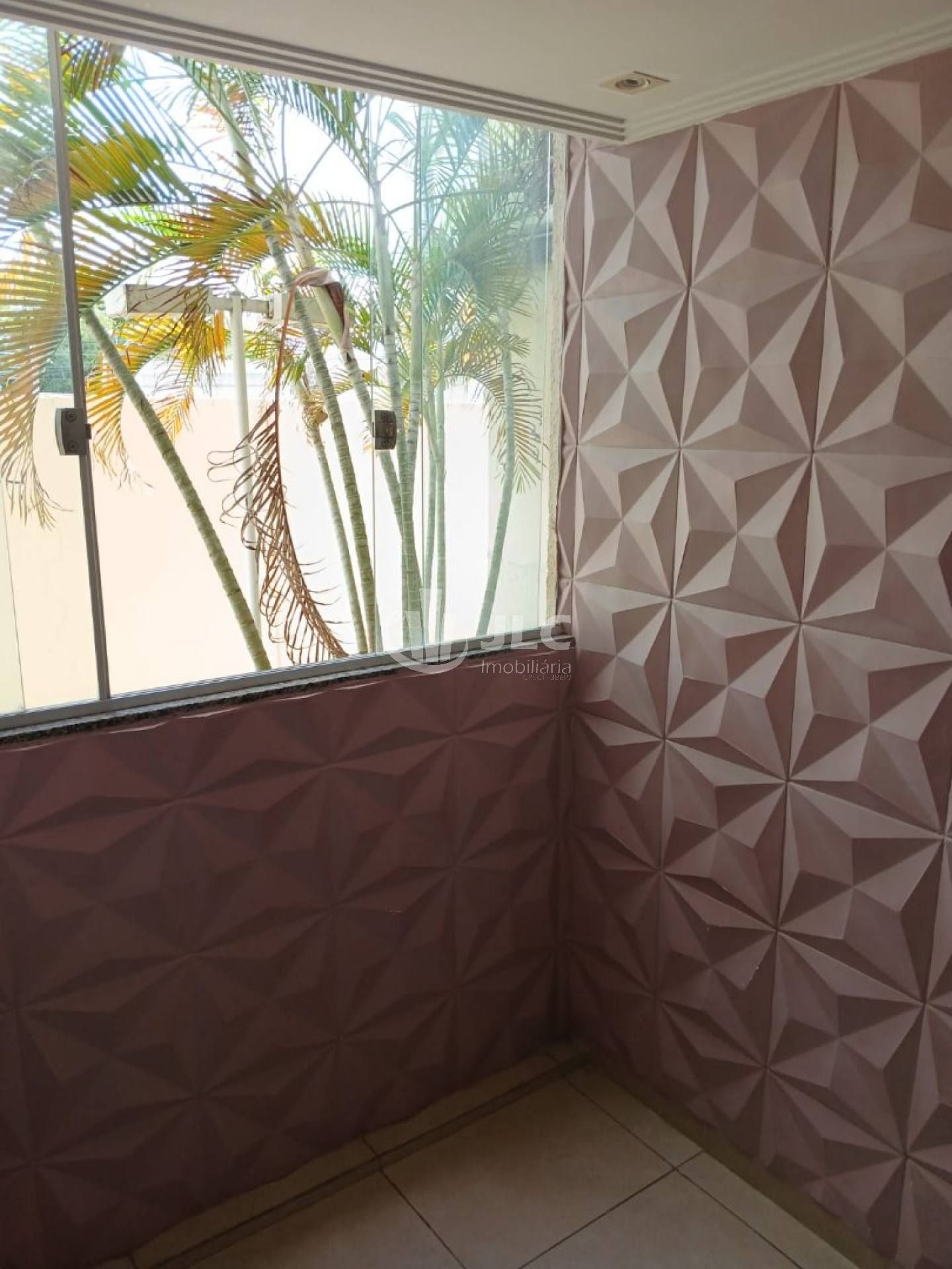 Apartamento à Venda – Condomínio Vivendas do Bosque