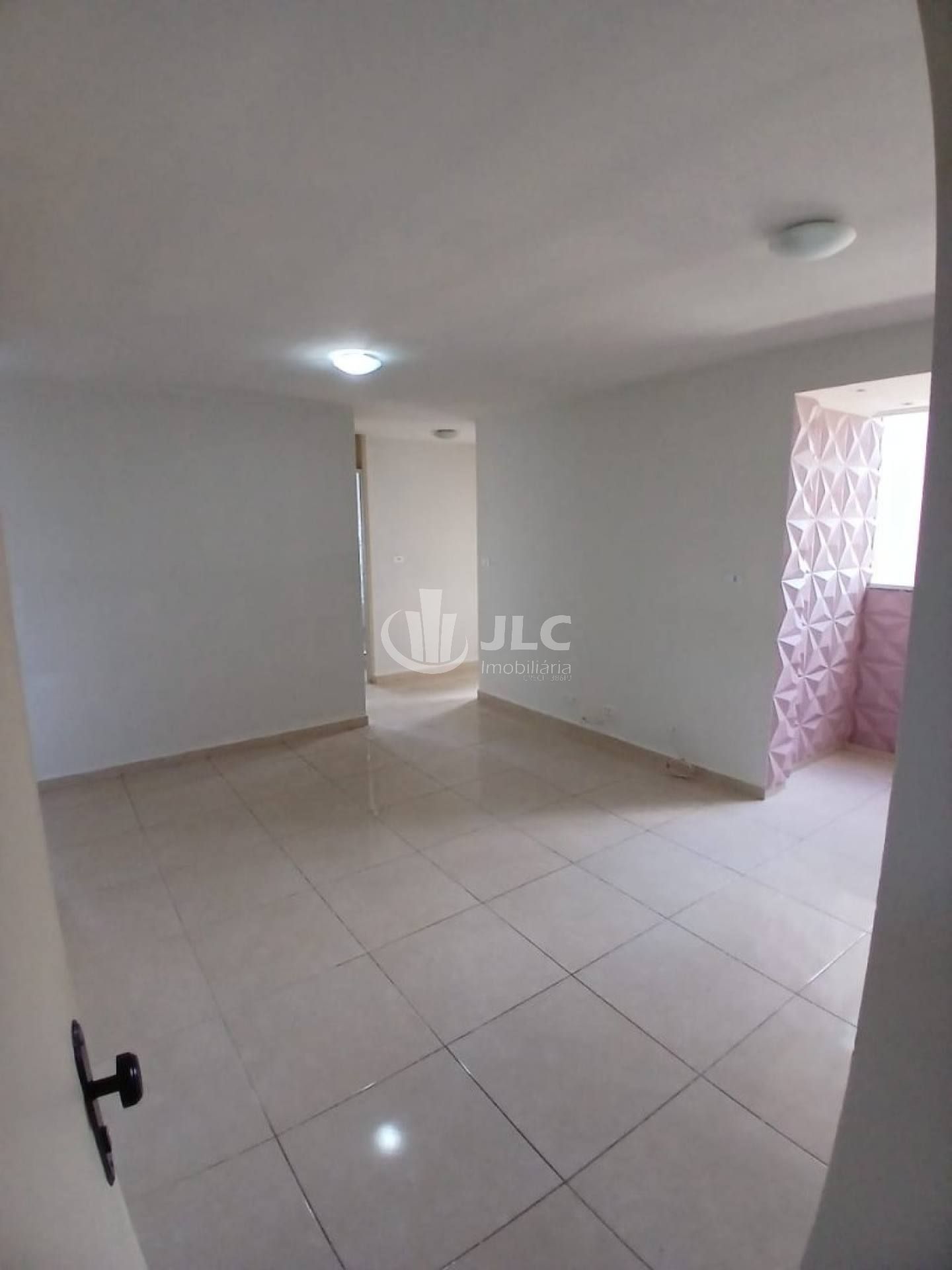 Apartamento à Venda – Condomínio Vivendas do Bosque
